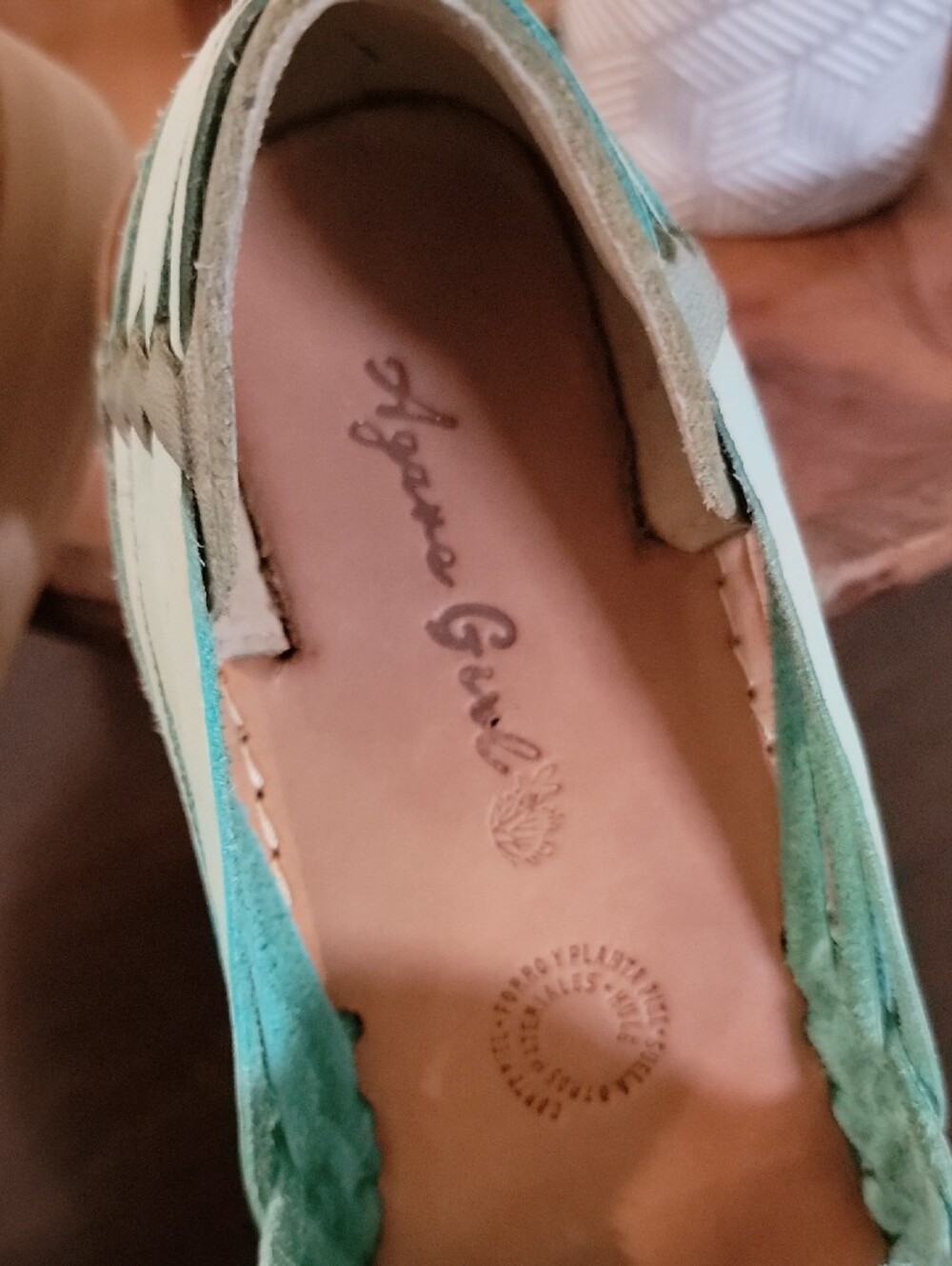 Light Blue Floral-Embossed Slip-On Moccasins Sz 7 - Picture 2 of 12